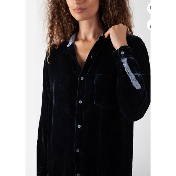 Free People x CP Shades Joss Velvet Velour Button Up Top Blouse Tunic Dark Blue - Picture 1 of 10